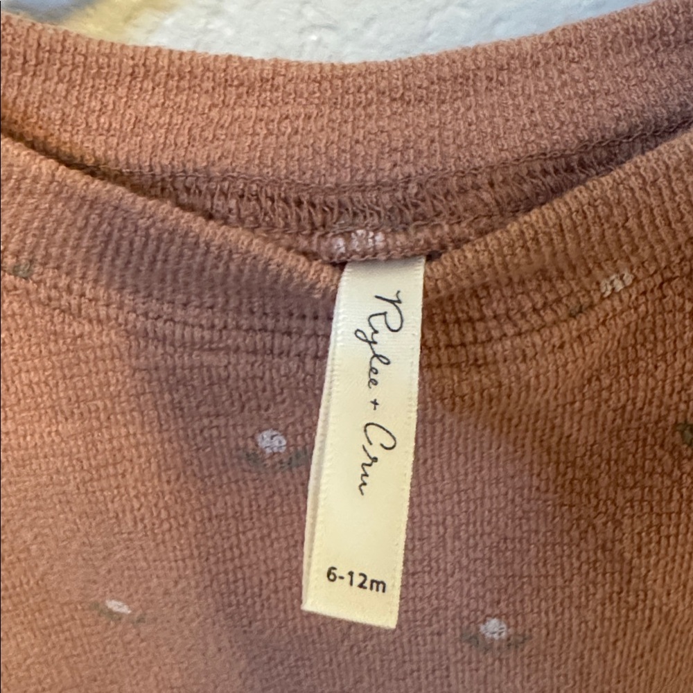 Rylee + Cru | Sweater - Picture 3 of 3